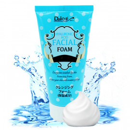 Daiso Hyaluronic Acid Facial Foam, 150 ml